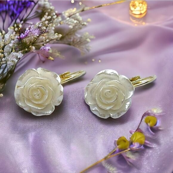 Camellia Flower Lever Back Drop Earrings Boho Wedding Bridal Bride Ivory Jewelry - Picture 1 of 9